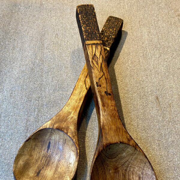 Acacia Salad Servers